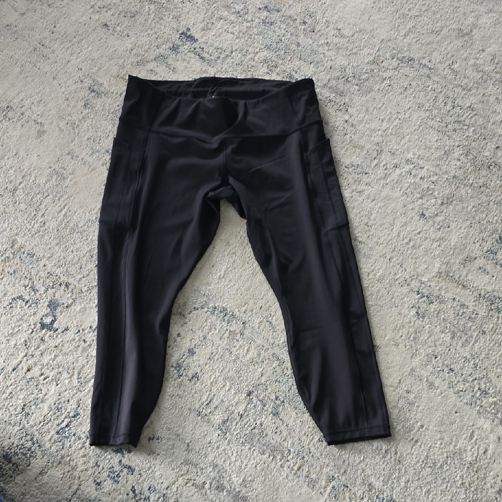 Athleta Womens Ultimate Stash 7/8 Tight Black Leggings